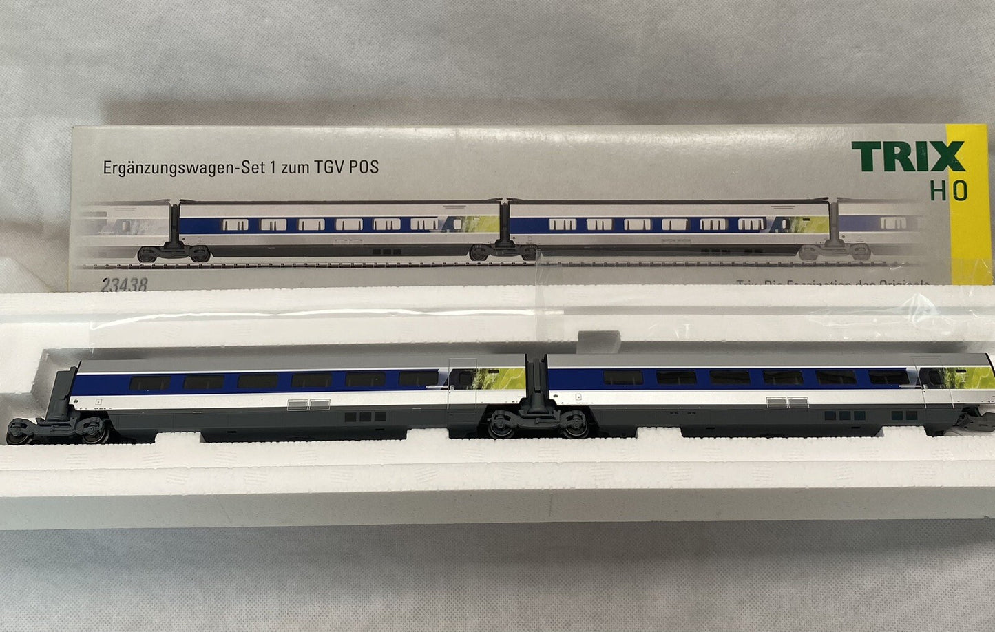 TRIX 23438- Add-On Car Set 1 for the TGV POS.