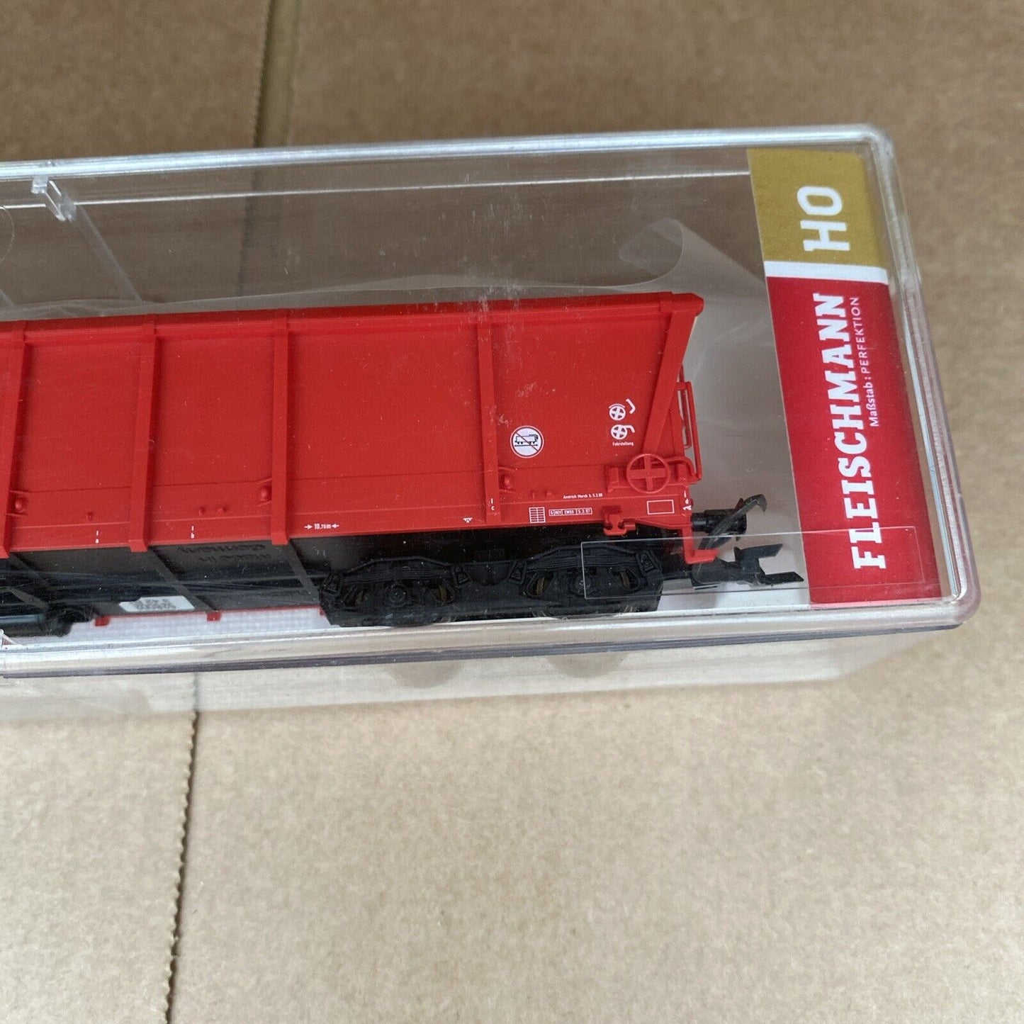 Fleischmann 5267 rolling roof trolly, Tamns893 of DB AG