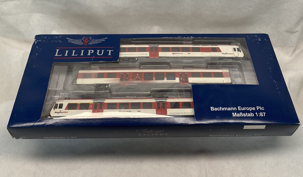 Liliput L133942- Railcar 3 car "Regionalps" Epoch V