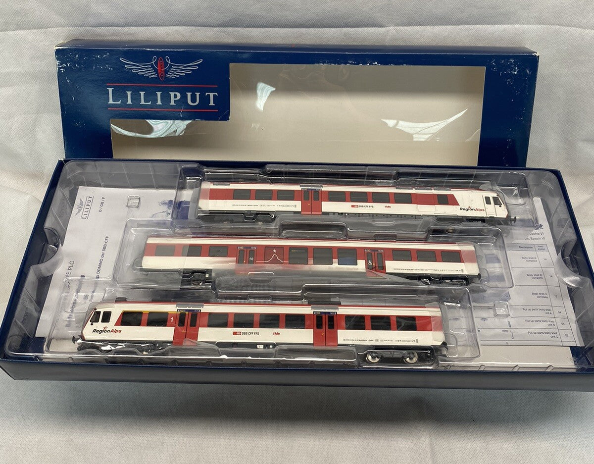 Liliput L133942- Railcar 3 car "Regionalps" Epoch V