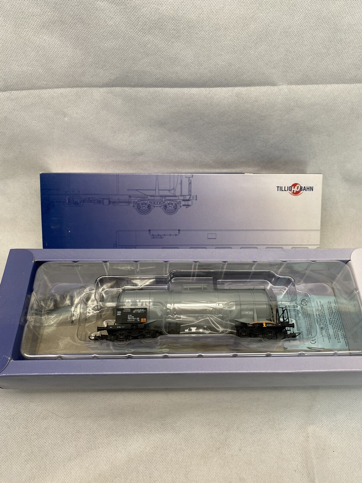 Tillig 76570- Tank car VTG, Era VI, HO Gauge