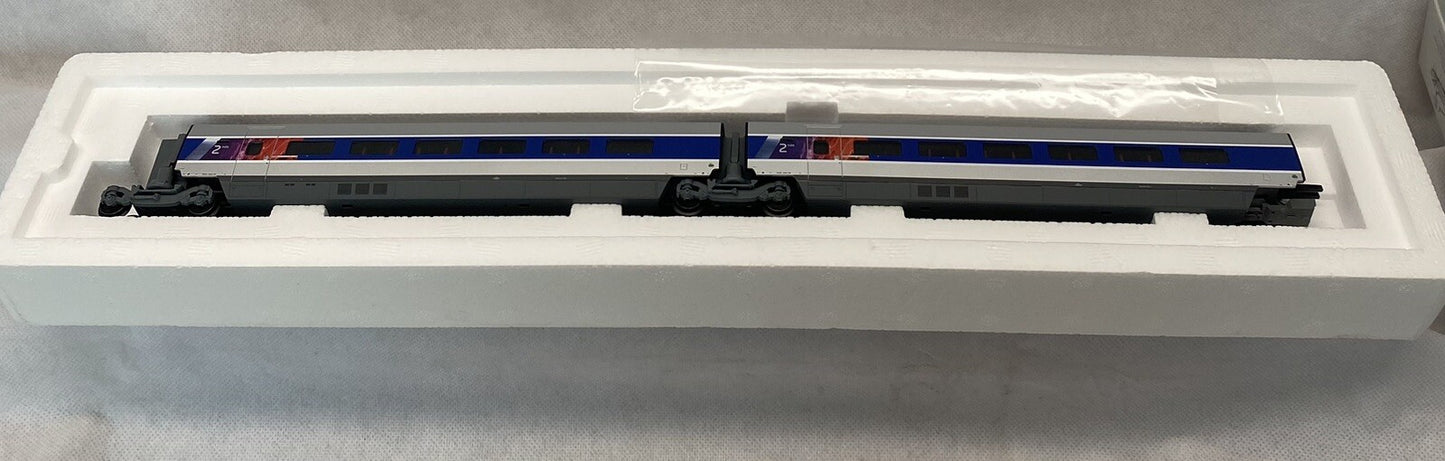 TRIX 23439- Add-On Car Set 2 for the TGV POS.