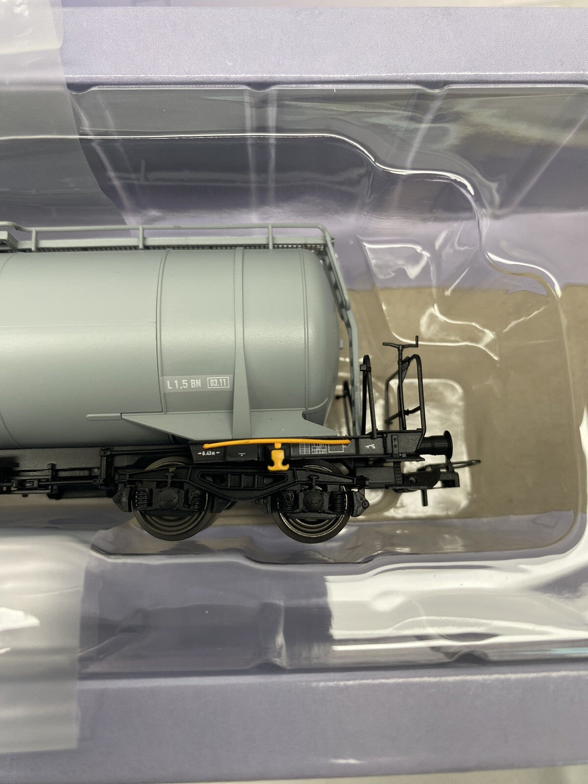 Tillig 76570- Tank car VTG, Era VI, HO Gauge