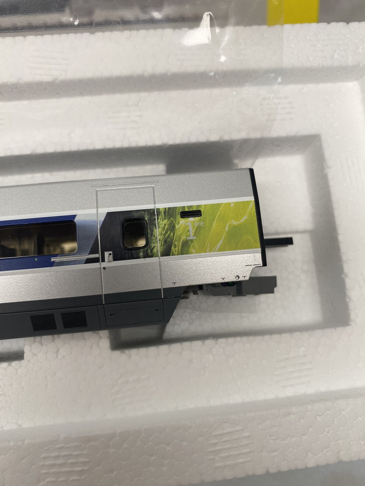 TRIX 23438- Add-On Car Set 1 for the TGV POS.