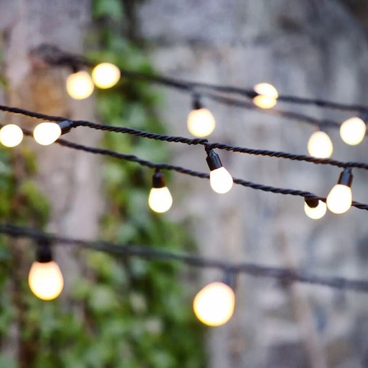 NEW Lights4You 33ft (10m) 50 Large Bulb Warm White Garden Outdoor String Lights