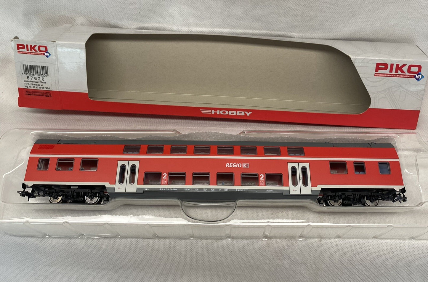 PIKO 57620- Hobby DB Regio DBuz747 2nd Class Bi-Level Coach VI HO Gauge