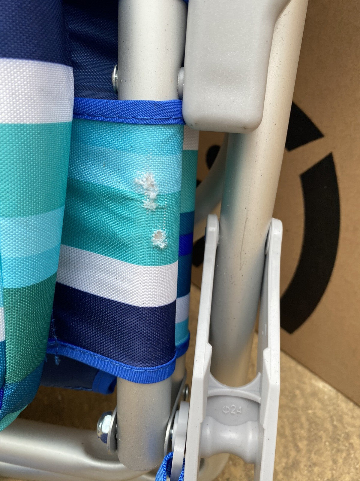 Tommy Bahama Backpack Beach Chair in Blue
