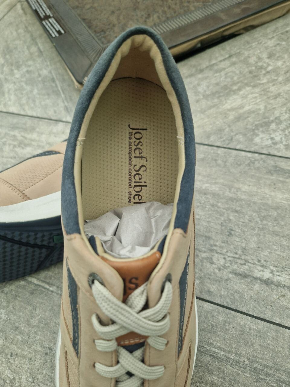 Beige Trainer Shoes JOSEF SEIBEL Enrico 01- Men’s UK Shoe Size 11