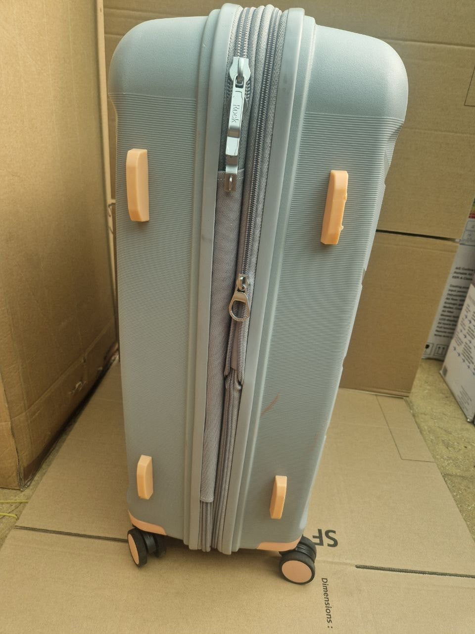 Rock Tulum 2 Piece Hardside Luggage Suitcase Set in Stylish Grey Spinner Wheels