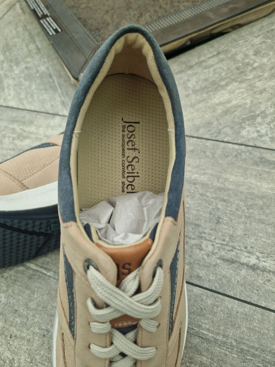 JOSEF SEIBEL Enrico 01- Men’s Beige Trainer Shoes. UK Shoe Size 11.