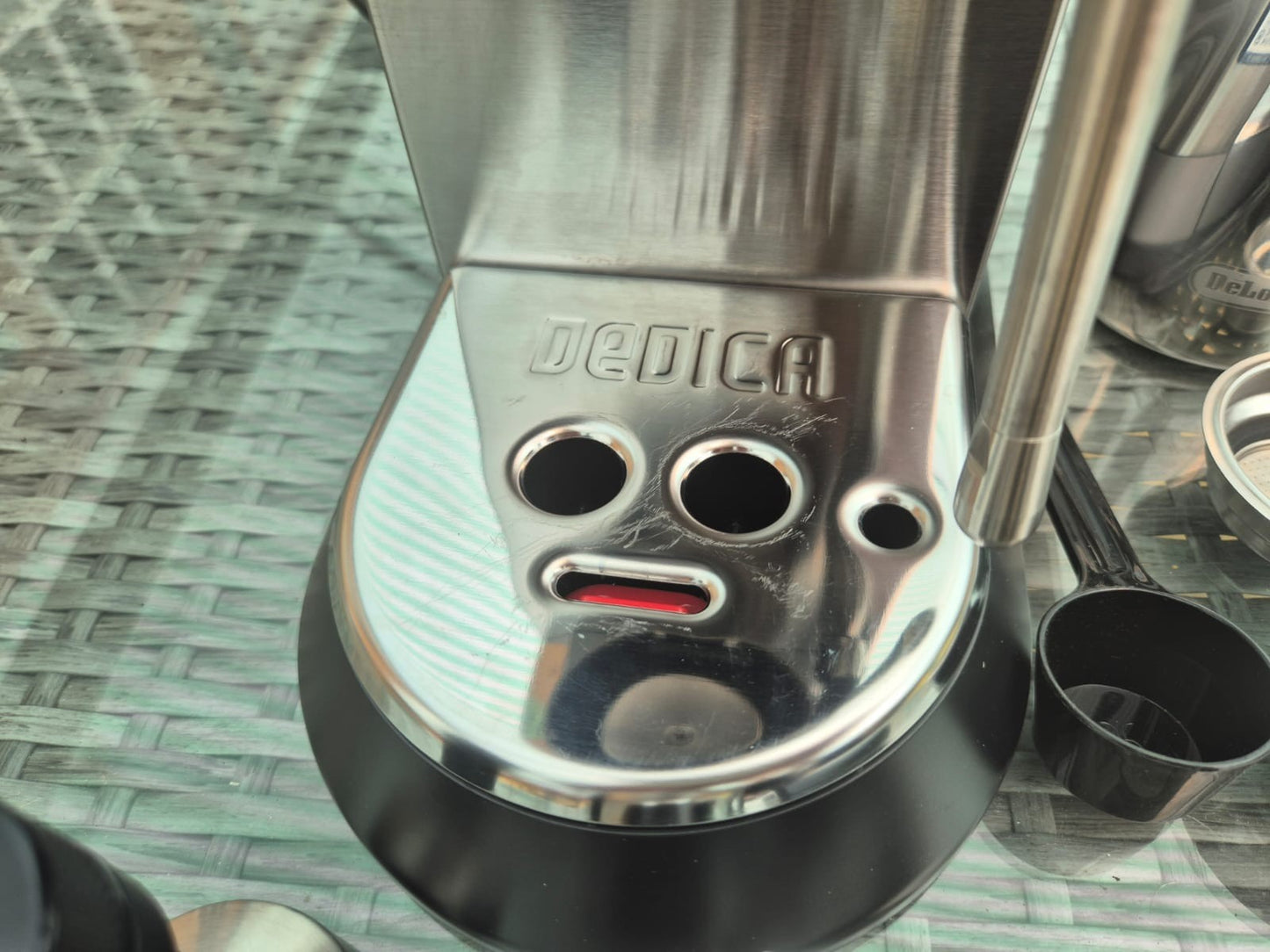 De'Longhi Dedica Arte Espresso Coffee Machine (EC885.M) In Silver