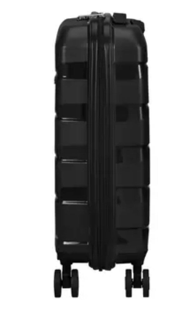 American Tourister Air Move 3 Piece Luggage Set in Black, *Sealed*