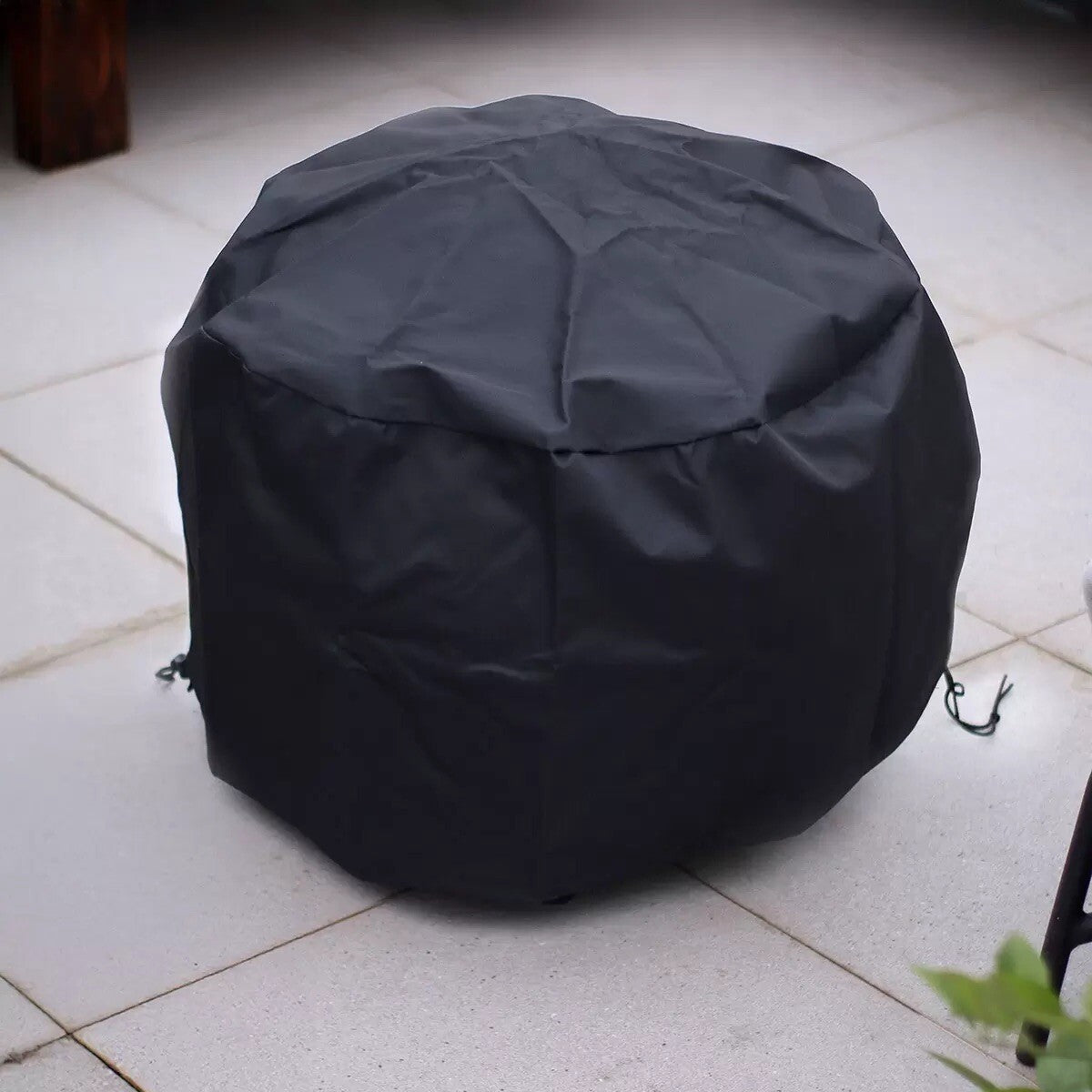 Haloo Sphere Wood Burning Fire Pit + Cover- 74 cm x 74 cm x 52 cm New - box open