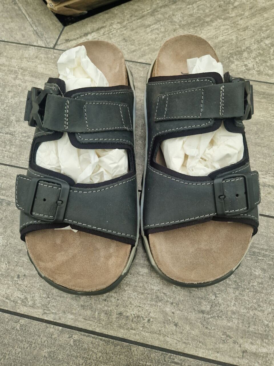 Josef Seibel Janosch 03-men’s Nubuck (leather) black Sandals, Size 9.