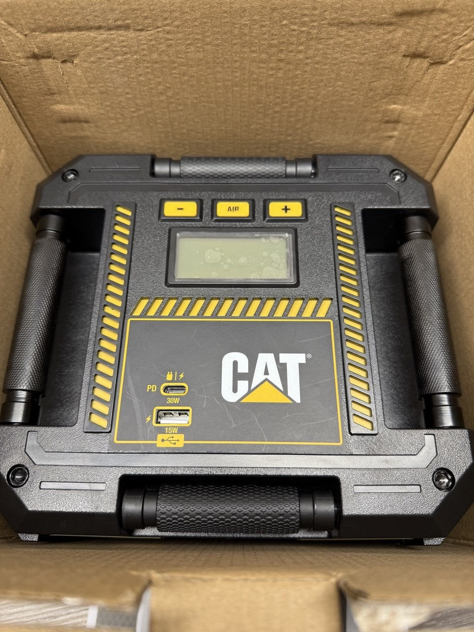 CAT Cube 1750 Digital Jump Starter (PPSCL3I)