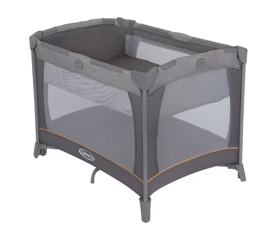 Graco Contour Bassinet Folding Travel Cot with 2 Wheels & Mesh Netting, Pebble