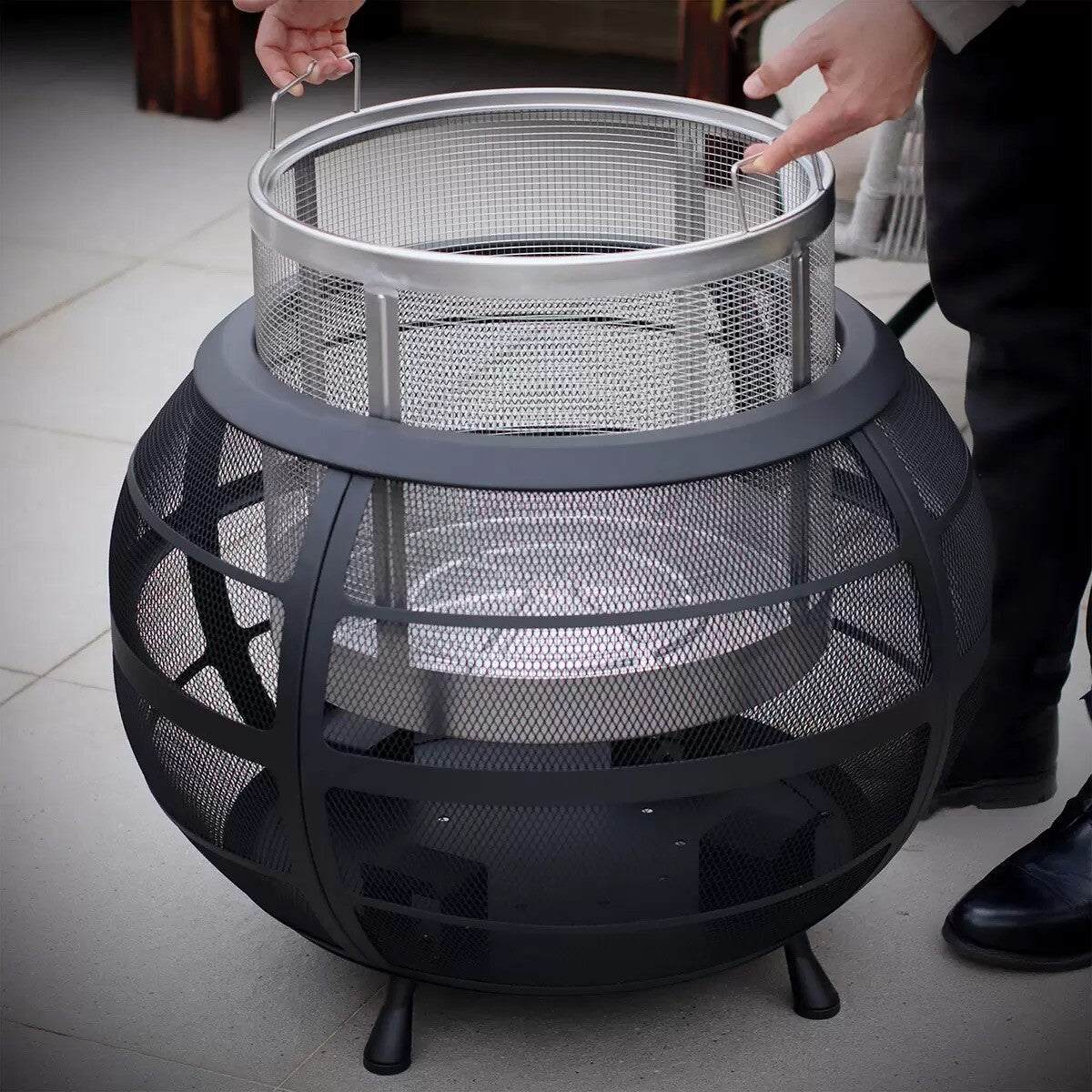 Haloo Sphere Wood Burning Fire Pit + Cover- 74 cm x 74 cm x 52 cm New - box open
