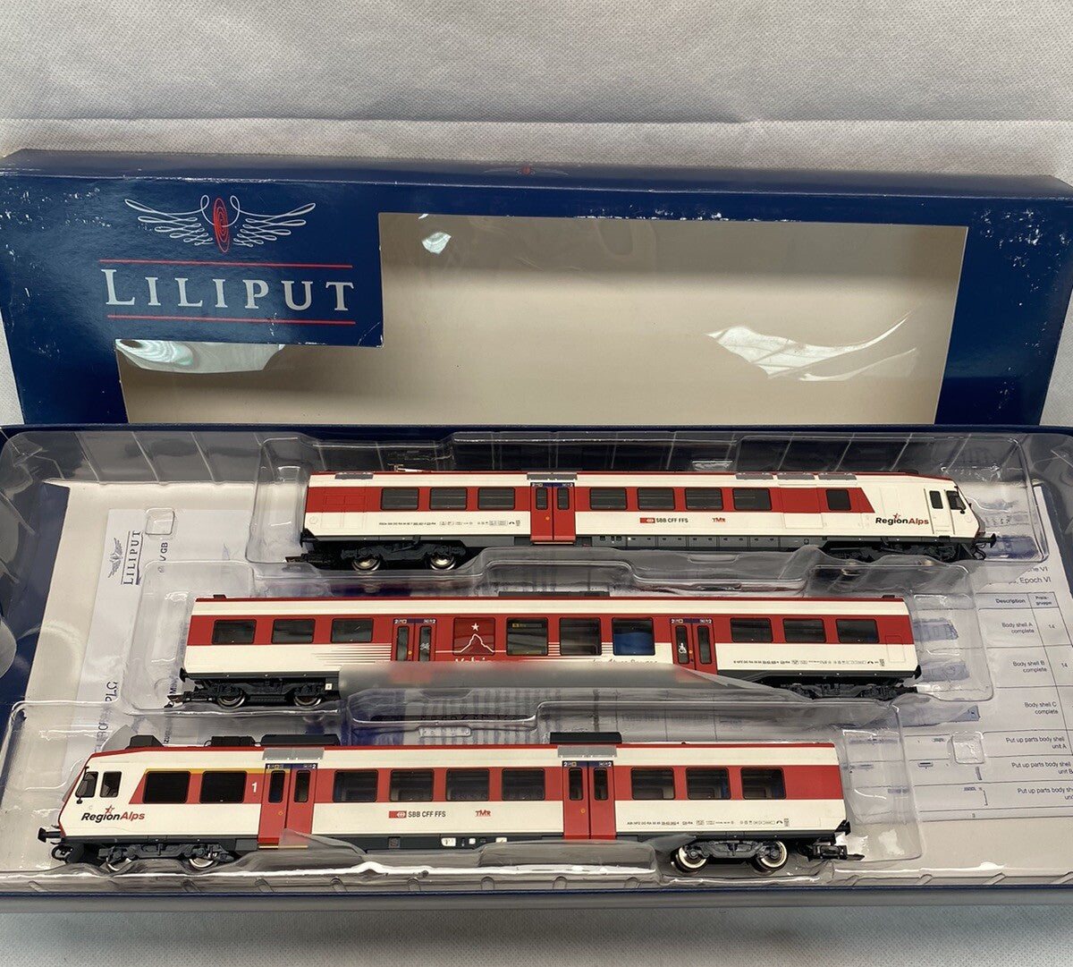 Liliput L133942- Railcar 3 car "Regionalps" Epoch V