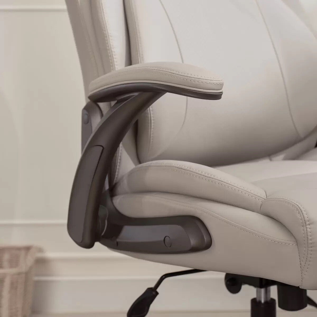 La-Z-Boy Air Lumbar Manager's Office Chair with Flip Up Arms Beige / Box Open