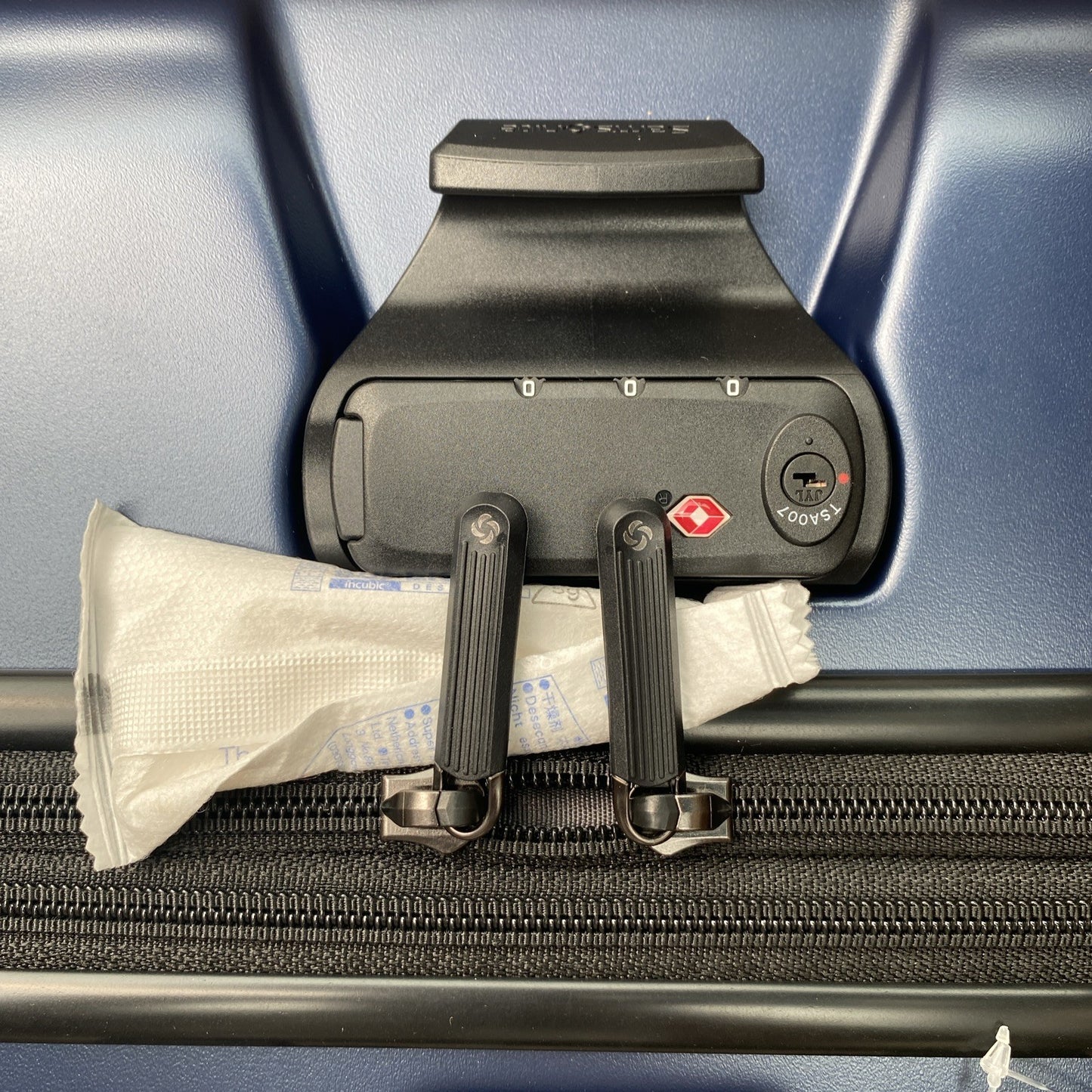 Samsonite Amplitude Large Hardside Case in French Navy Suitcase