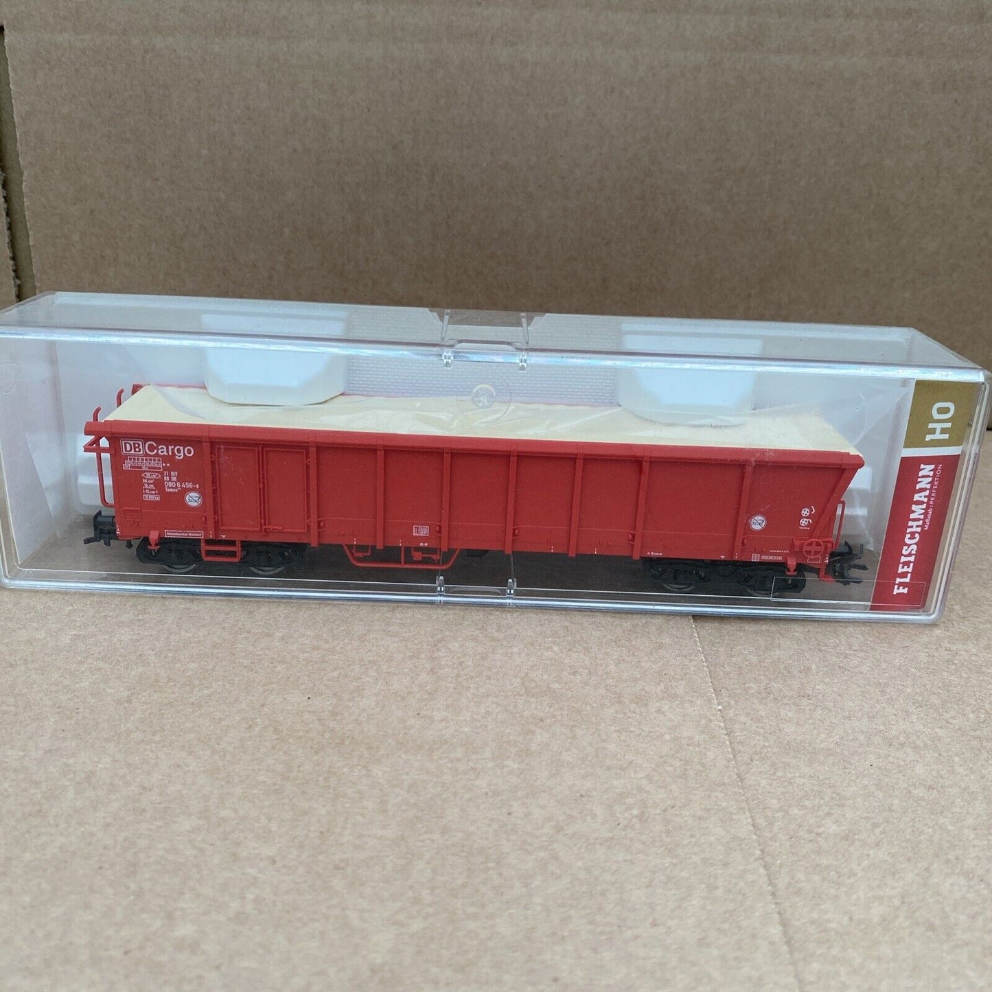 Fleischmann 5267 rolling roof trolly, Tamns893 of DB AG