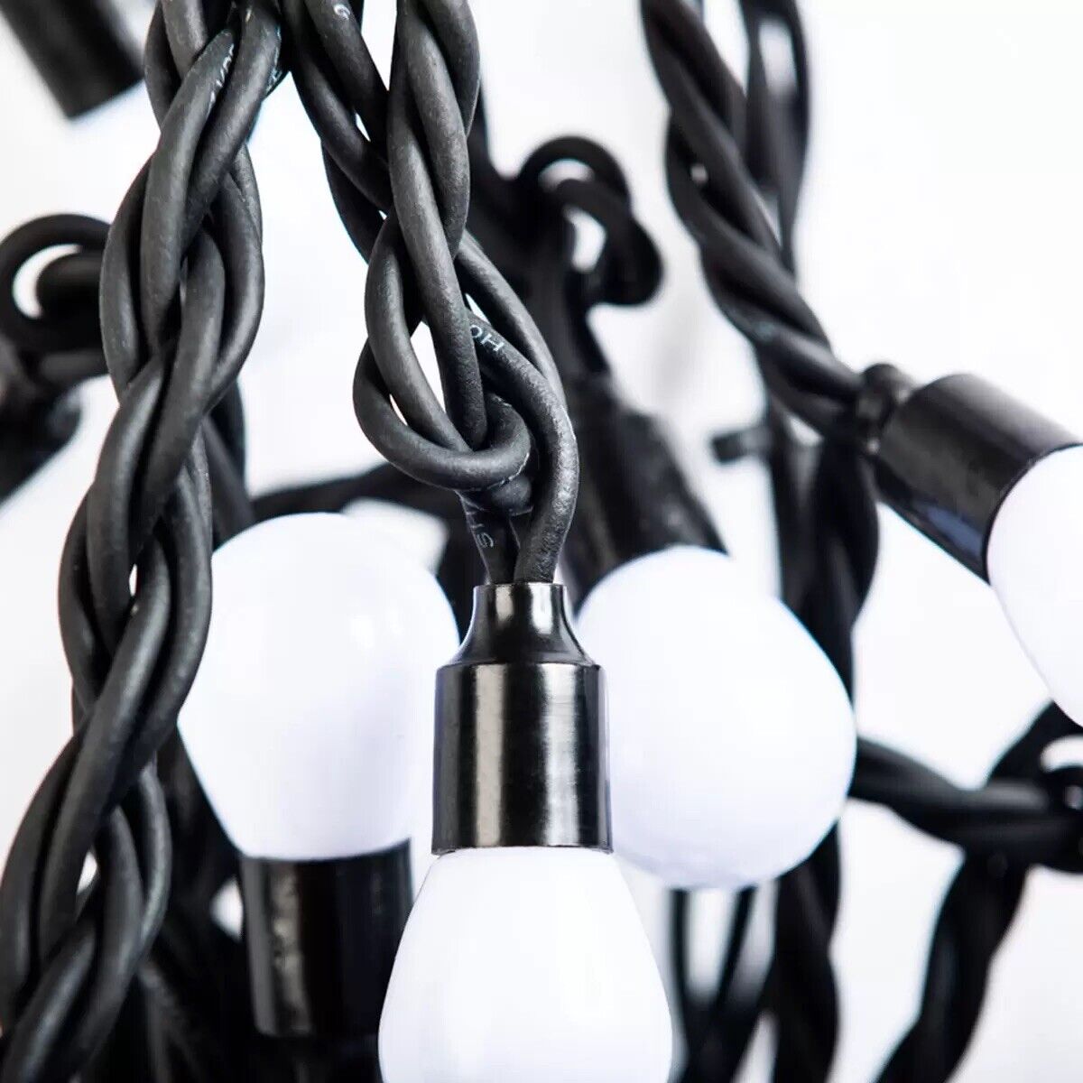 NEW Lights4You 33ft (10m) 50 Large Bulb Warm White Garden Outdoor String Lights
