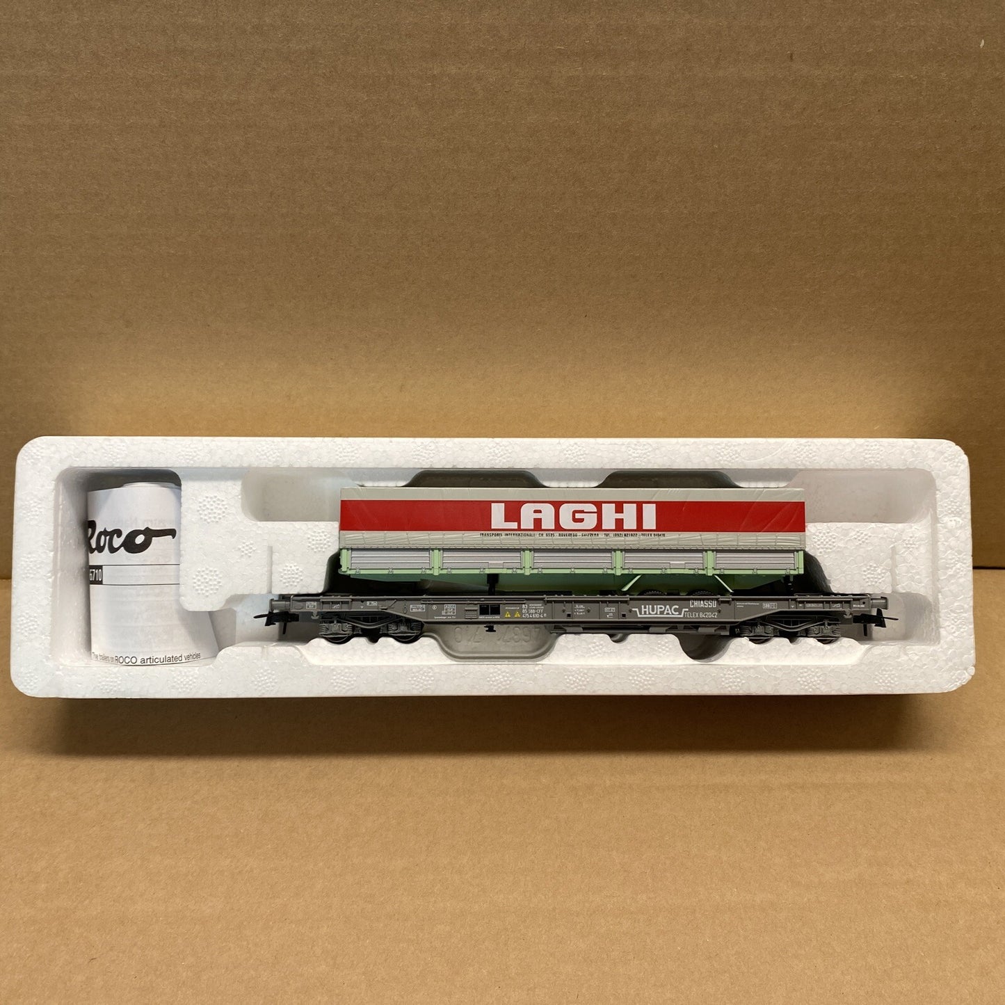 Roco 66710 Standard deep-well flat car "HUPAC" LAGHI