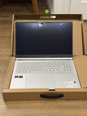 ASUS Vivobook S, AMD Ryzen AI 9, 24GB RAM, 1TB SSD, 15.6 Inch OLED Laptop VAT