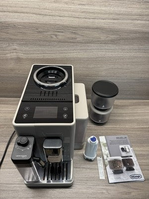 DeLonghi Rivelia Bean-to-Cup Coffee Machine in Beige, EXAM450.55.BG De'Longhi