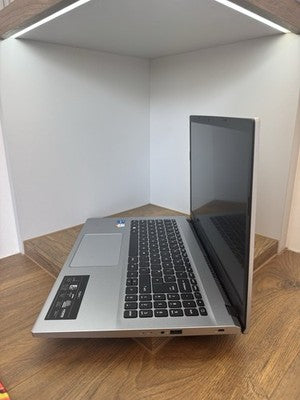 Acer Aspire 3 Laptop i5 16GB RAM 512GB SSD 15.6 Inch Windows 11 NX.K6SEK.00A VAT
