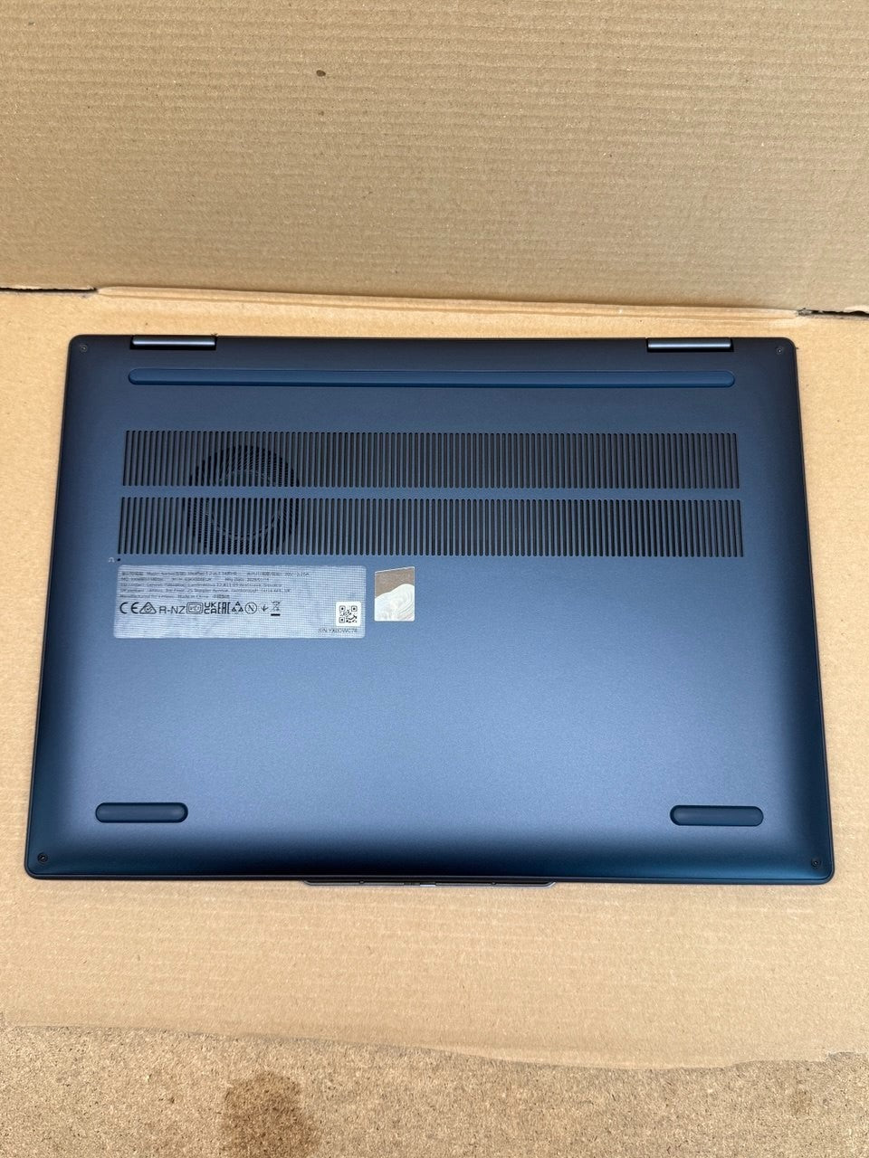 LENOVO IdeaPad 5 laptop 2 in 1 Intel i7 14IRH9 OLED Cosmic Blue