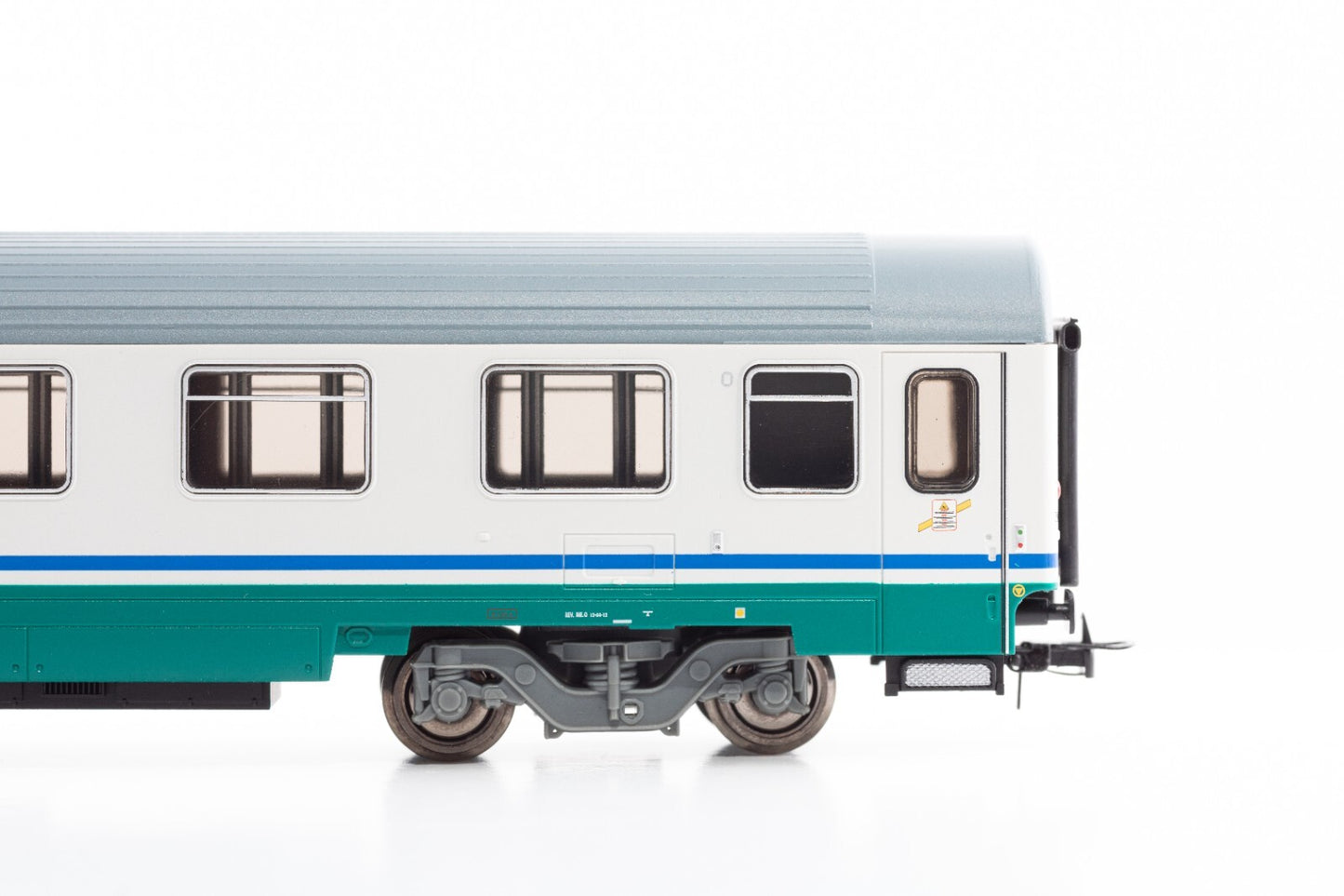 Rivarossi HR4167 - Italian coach type UICZ of the FS; 1st class, XMPR