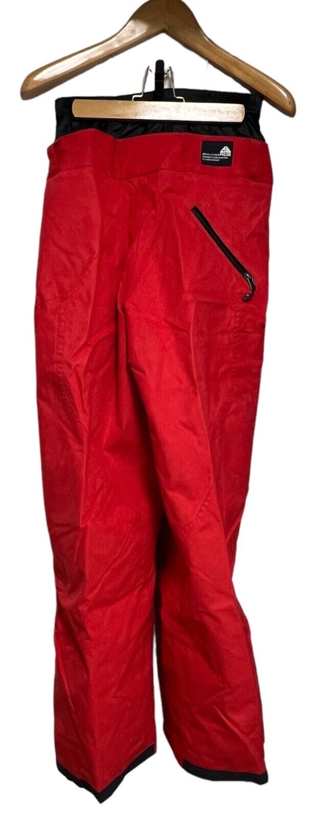 Nike ACG Ski Snowboard Pants Women Storm Fit 5 Ski in Red / Black