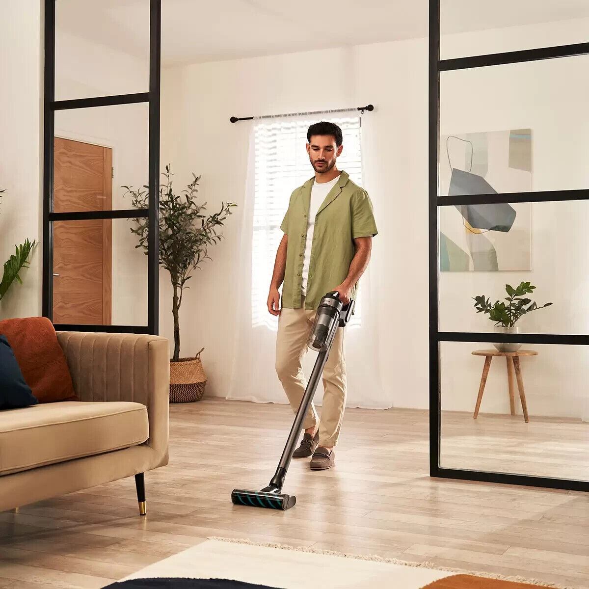Samsung Jet 75 Complete Vacuum Cleaner, VS20B75ACR5/EU