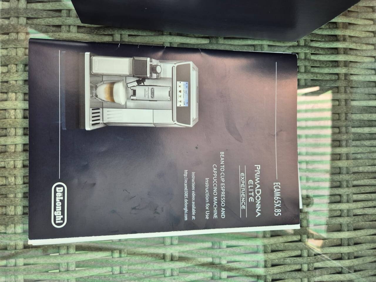 De'Longhi PrimaDonna Elite Experience Bean to Cup Coffee Machine ECAM650.85.MS