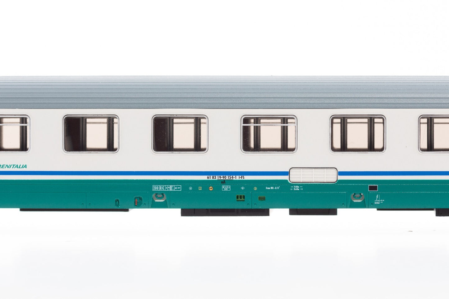 Rivarossi HR4167 - Italian coach type UICZ of the FS; 1st class, XMPR