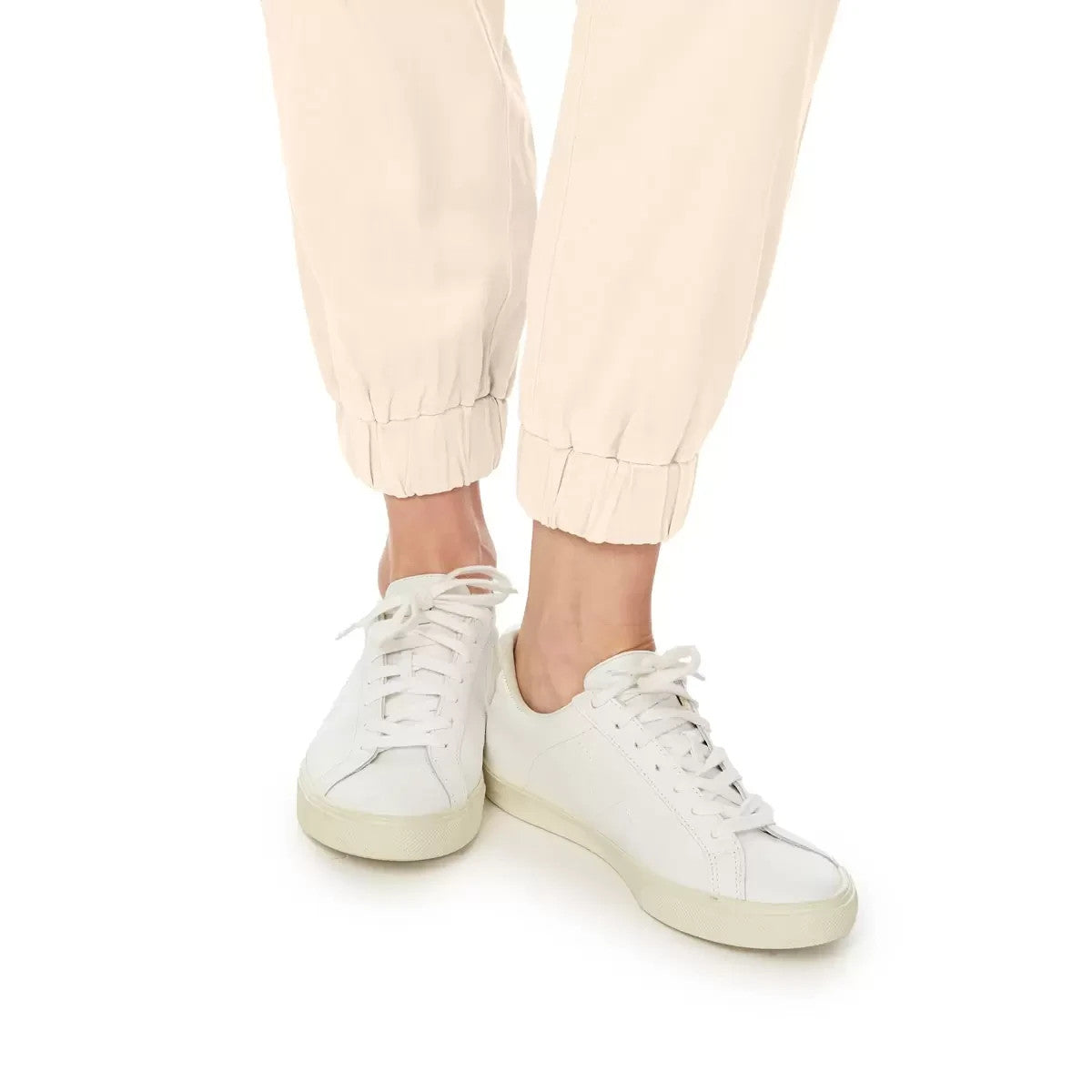 Buffalo Ladies Cargo Tencel Pant in Cream, Medium