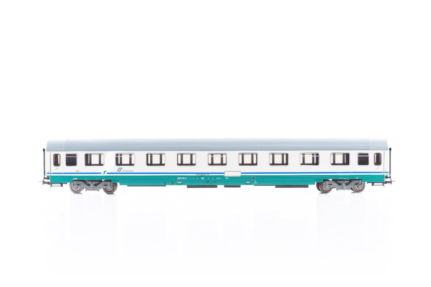 Rivarossi HR4167 - Italian coach type UICZ of the FS; 1st class, XMPR