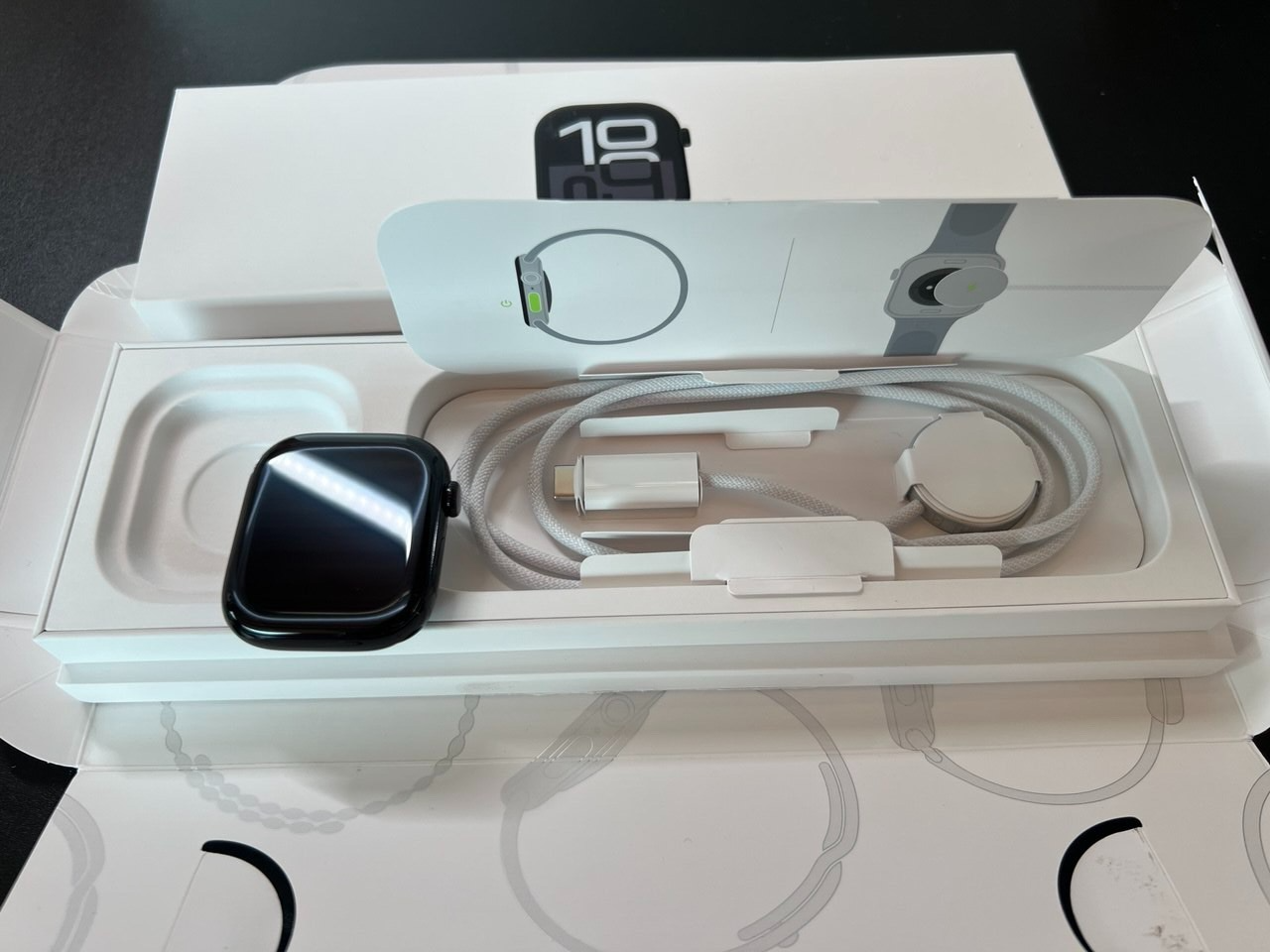 APPLE Watch Series 10 46 mm Jet Black Al Case with Black Sport Band, M/L GPS
