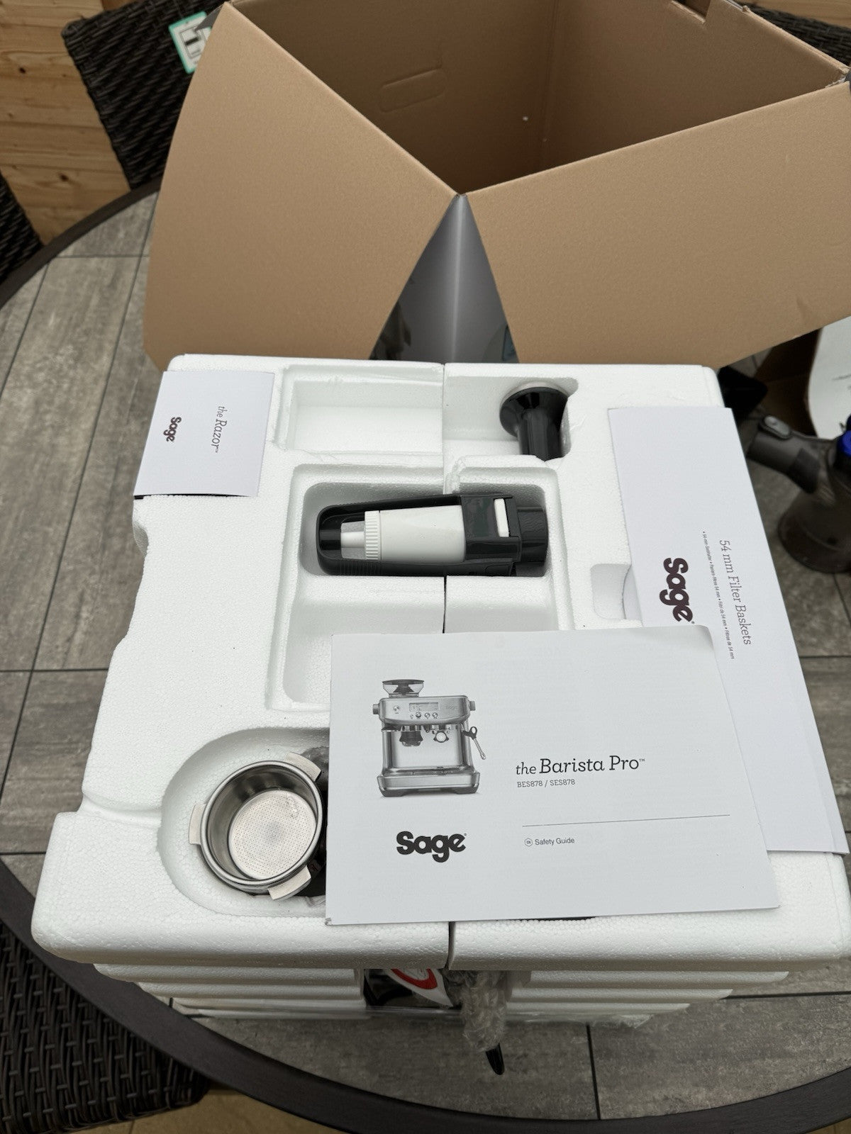 Sage Barista Pro Bean to Cup Coffee Machine SES878BST * Used