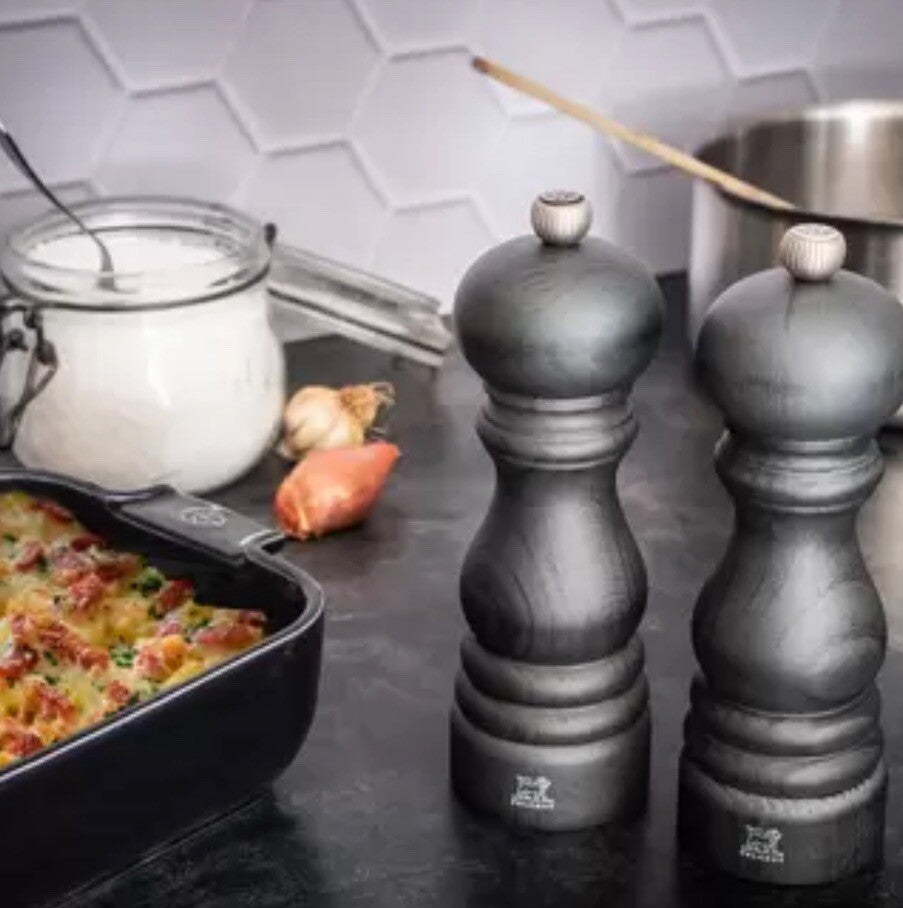 Peugeot Paris Duo Salt & Pepper Mill Set, 18cm *New, Box Open*