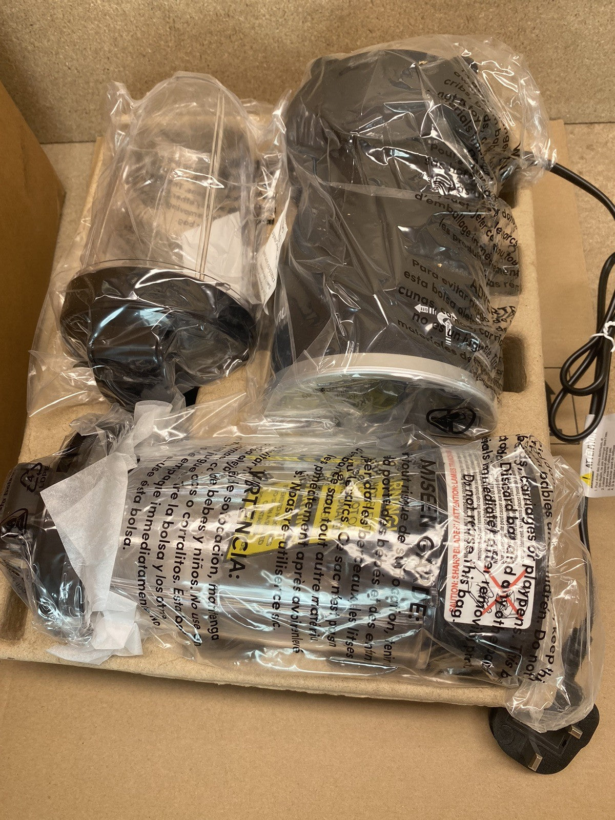 NutriBullet Blender 1200 Pro+  New, Box Damaged
