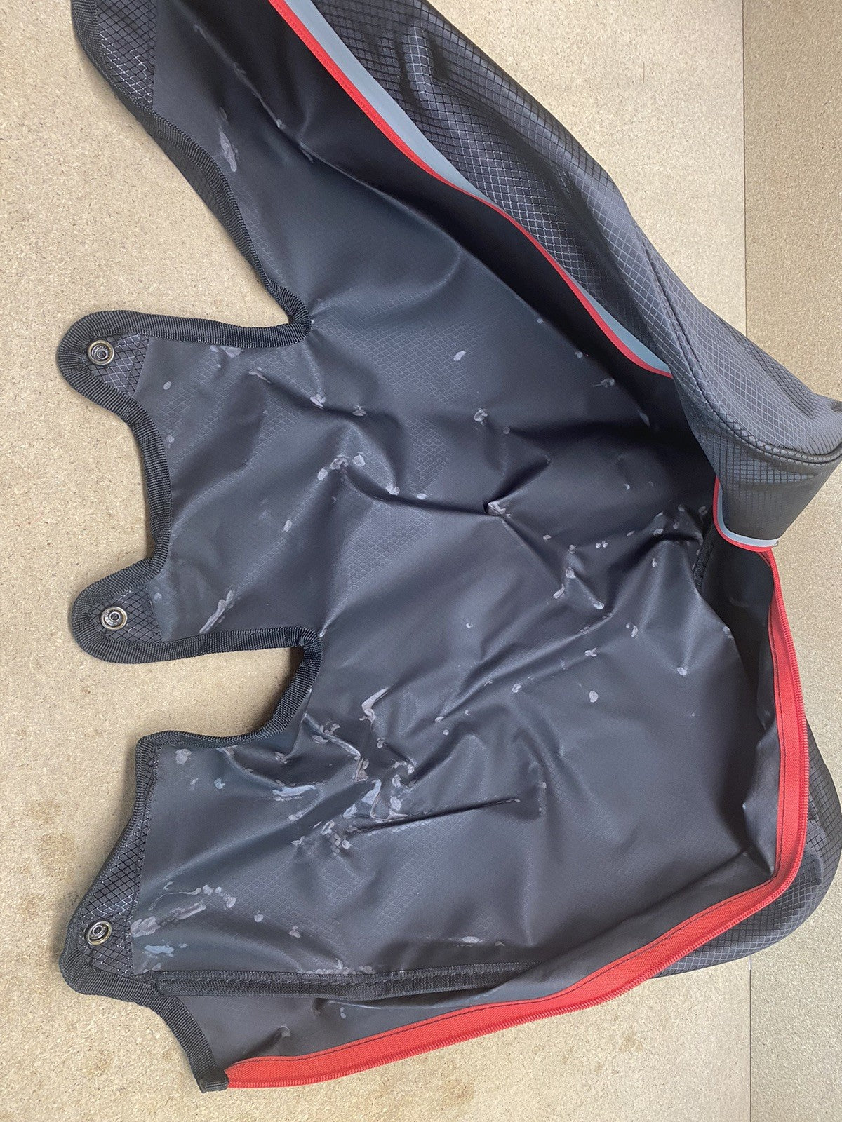 Longridge Elements Waterproof Stand Bag in Black and Red