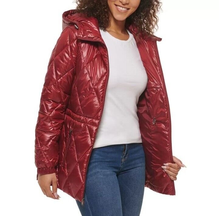 Andrew Marc Ladies Quilted Jacket in Red L