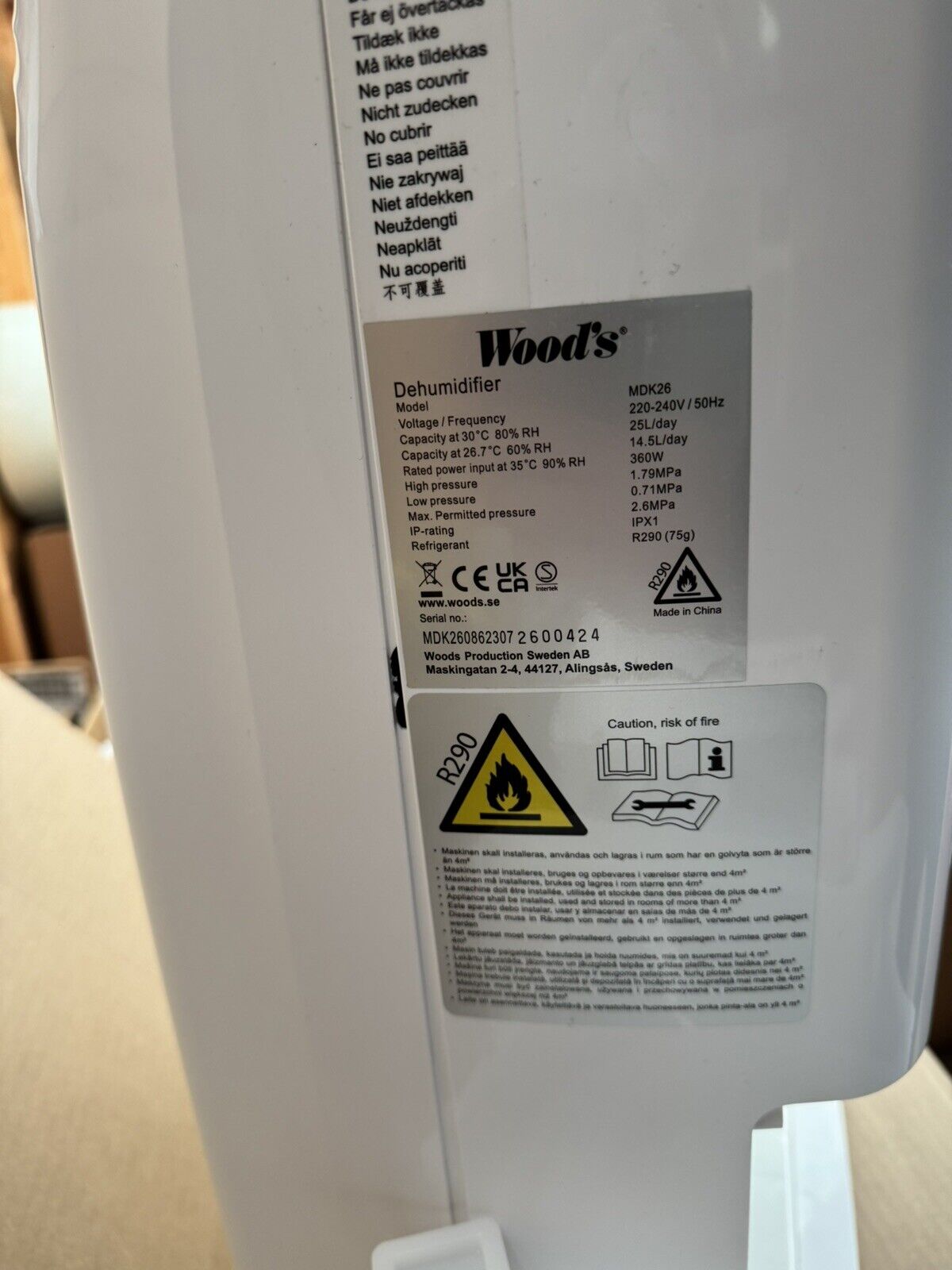 Wood's 25L Dehumidifier in White, MDK26 + Free Delivery VAT Cracked On Top