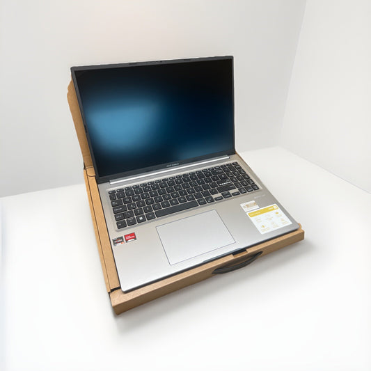 ASUS Vivobook Laptop Ryzen 5, 8GB RAM,512GB SSD, 16 Inch M1605YA-MB333W VAT