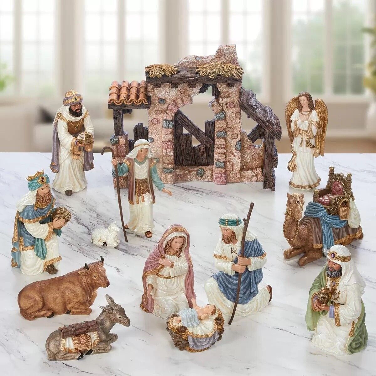 4.1ft (0.42m) Kirkland Signature 14 Piece Hand Painted Nativity Set NEW