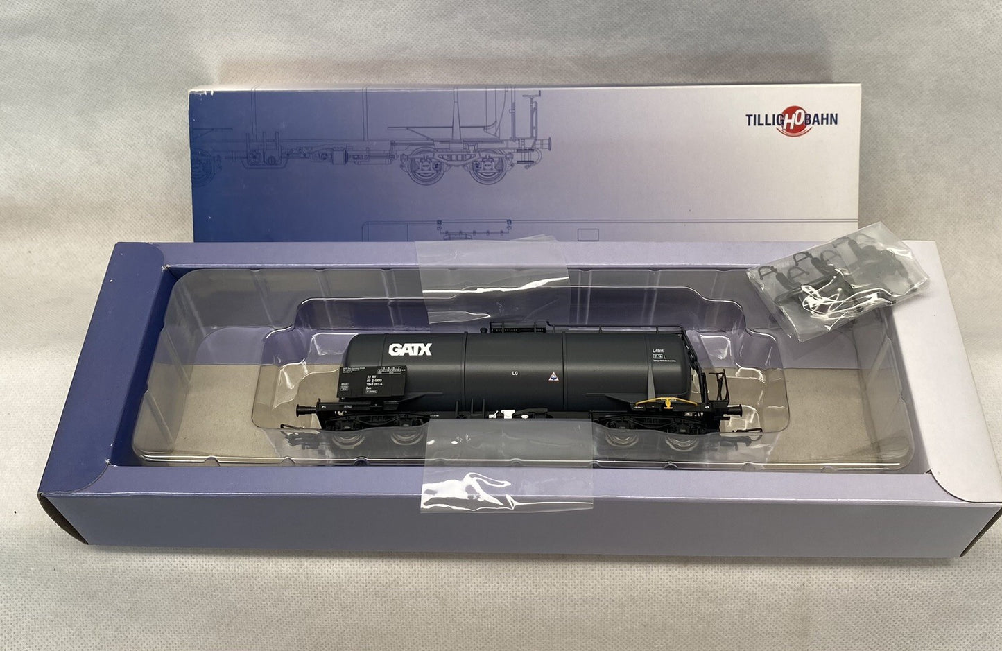TILLIG 76564- Tank car GATX, HO gauge, Era VI
