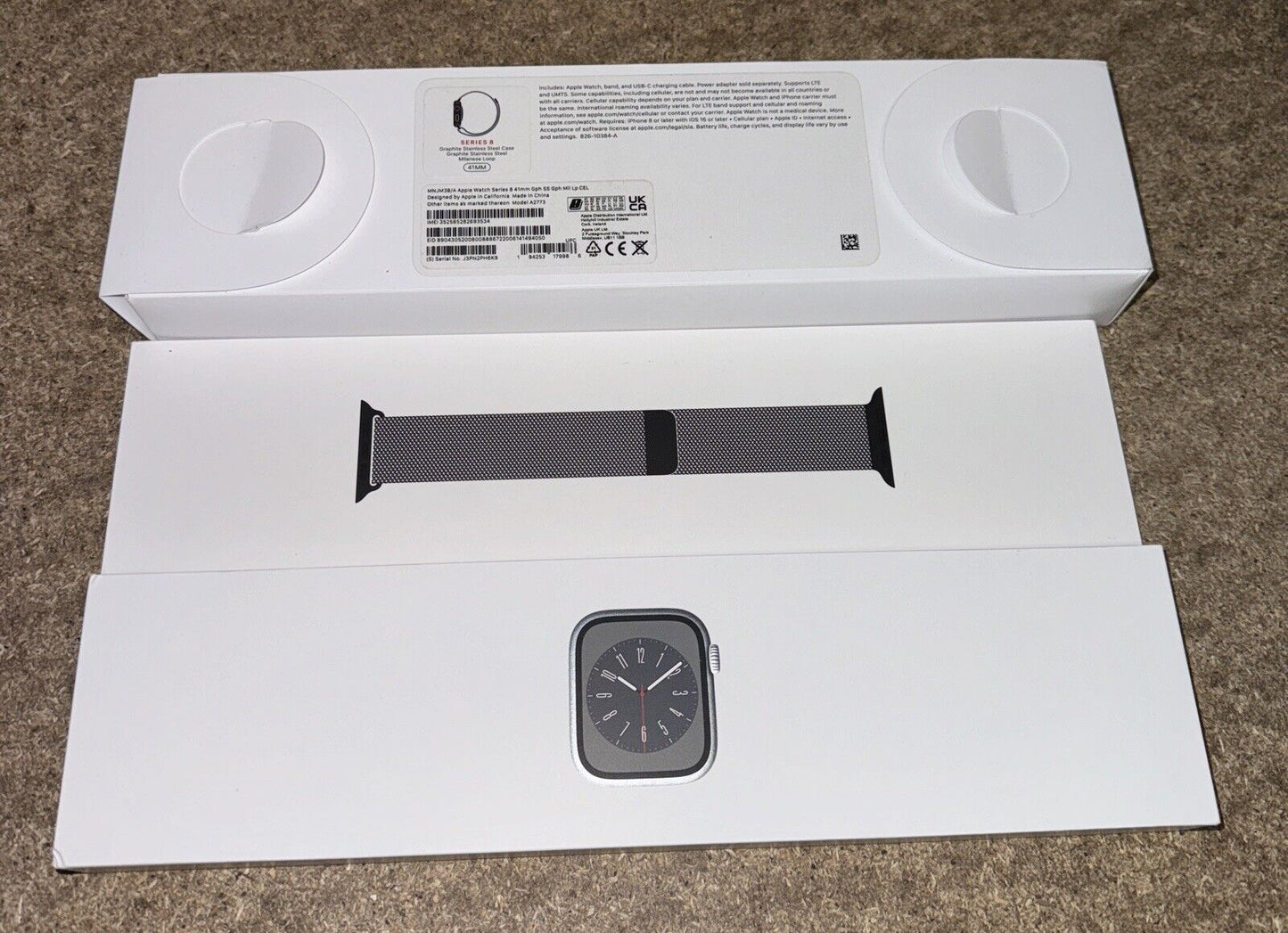 Apple Watch Series 8 41mm CEL Graphite Stainless Steel Case with Milanese Loop