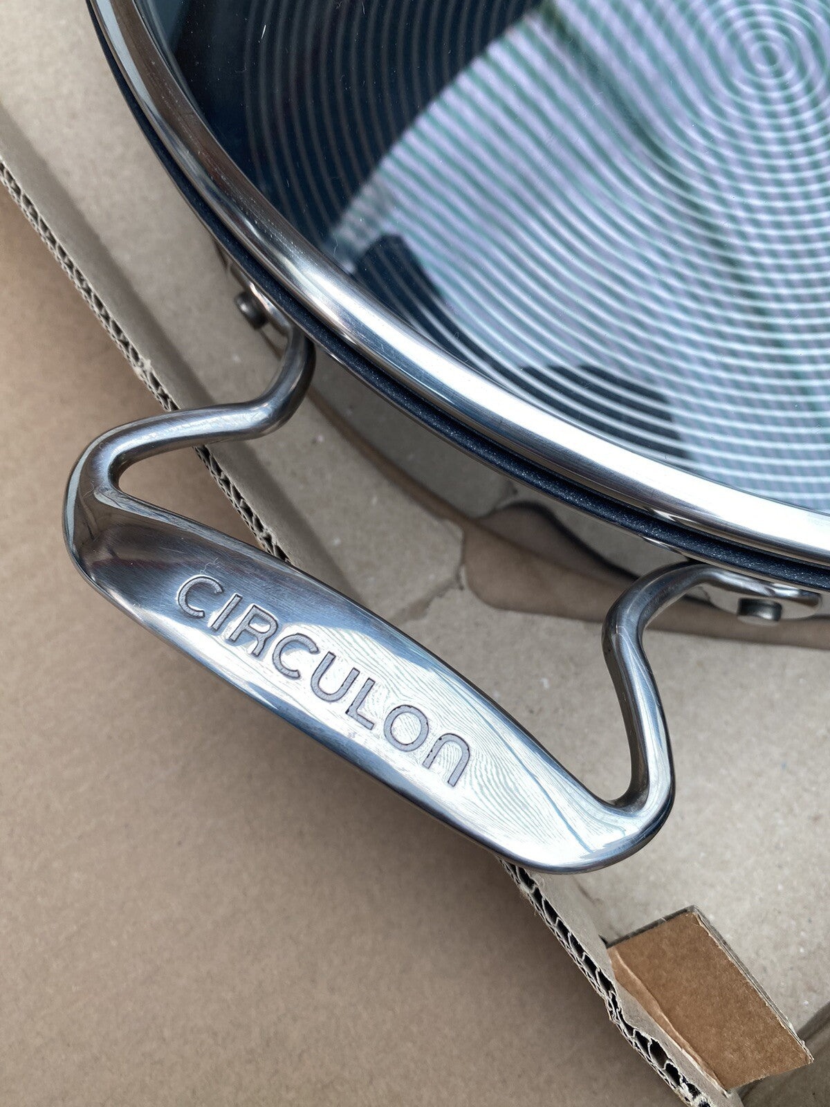 Circulon C-Series Saute Pan with Lid, 30cm- *Used, See Photos For Information*